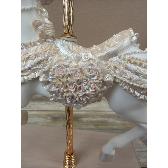 Chantilly Wedding Carousel Horse San Francisco Music There Is Love Ltd Ed No Box - Picture 7 of 13